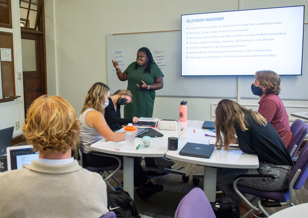 Dean Jennifer Madden instructs the MS in business class