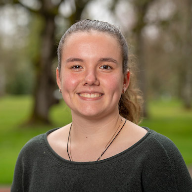 Portrait of female student.